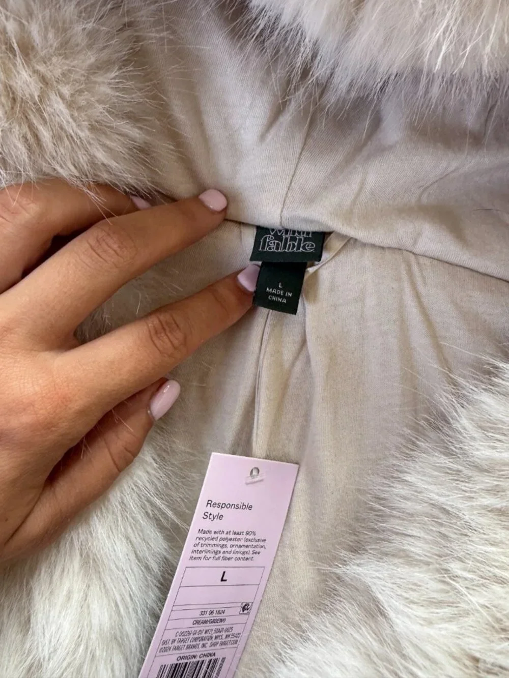 NWT Wild Fable Womens Cropped Hooded Faux Fur Jacket Beige Size L